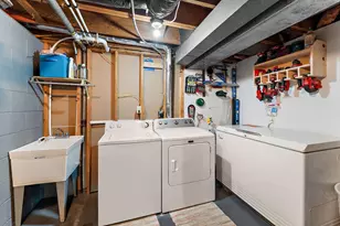 5600 Lindsay St, Golden Valley, MN 55422 - Photo 44