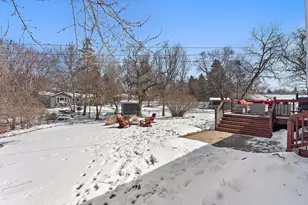 5600 Lindsay St, Golden Valley, MN 55422 - Photo 4