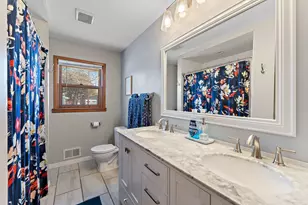 5615 Twin Lake Terrace N, Crystal, MN 55429 - Photo 24