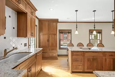 56 Irvine Park #2, Saint Paul, MN 55102 - Photo 14