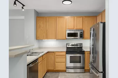 580 N 2nd Street #301, Minneapolis, MN 55401 - Photo 8