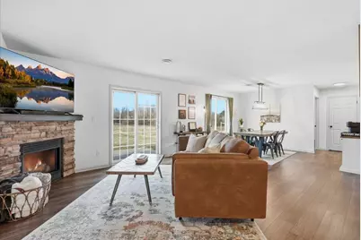 1323 216th Avenue, New Richmond, WI 54017 - Photo 4