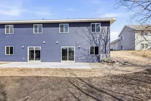 800 Texas Ave NW, Hutchinson, MN 55350 - Photo 24