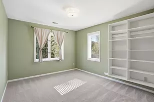 6410 Fox Path, Chanhassen, MN 55317 - Photo 28