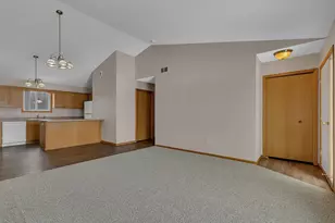 214 Appaloosa Ct, Braham, MN 55006 - Photo 12