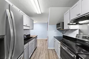 13735 Inglewood Ave, Savage, MN 55378 - Photo 8