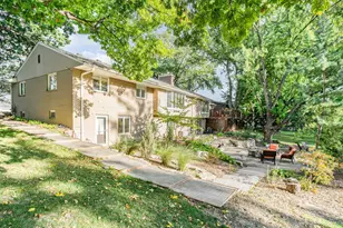 6608 W Shore Dr, Edina, MN 55435 - Photo 38