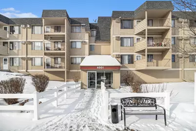 4001 Heritage Hills Drive #304, Bloomington, MN 55437 - Photo 24