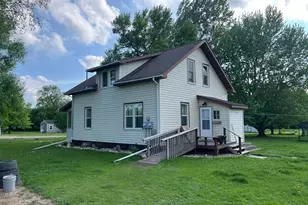 310 3rd Street NW, McIntosh, MN 56556 - Photo 2