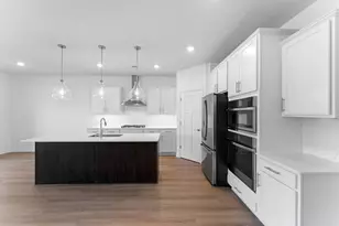 20149 Ginseng Wy, Lakeville, MN 55044 - Photo 4