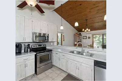 56381 400th Avenue, Zumbro Falls, MN 55991 - Photo 8