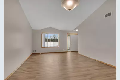 216 Appaloosa Court, Braham, MN 55006 - Photo 14