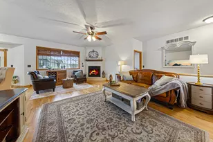 1809 Michigan Dr, Northfield, MN 55057 - Photo 6