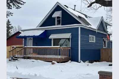 418 Court Avenue N, Sandstone, MN 55072 - Photo 2