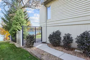 705 W River Pkwy, Champlin, MN 55316 - Photo 70