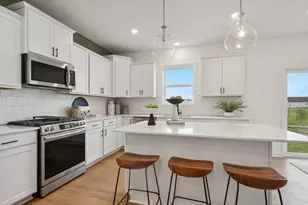 9527 Jada Wy, Elko New Market, MN 55020 - Photo 2