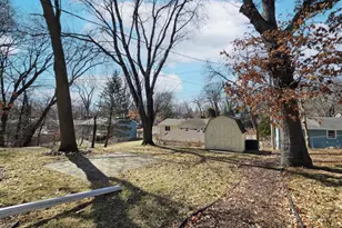 2705 Larch Ln N, Plymouth, MN 55441 - Photo 36