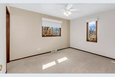 2705 Larch Lane N, Plymouth, MN 55441 - Photo 14