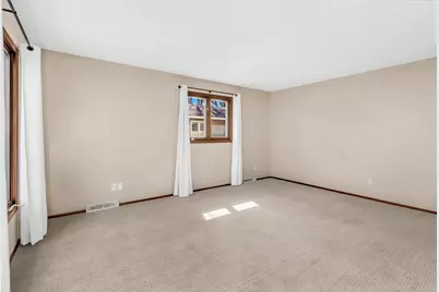 2705 Larch Lane N, Plymouth, MN 55441 - Photo 6