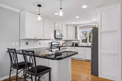 7221 Cornelia Drive, Edina, MN 55435 - Photo 10