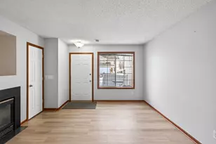 1316 Raintree Ln, Waconia, MN 55387 - Photo 8