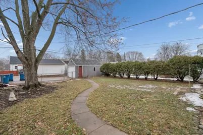 2711 Xerxes Avenue N, Robbinsdale, MN 55422 - Photo 24