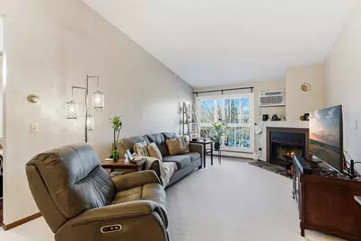 3850 Plymouth Boulevard #323, Plymouth, MN 55446 - Photo 18