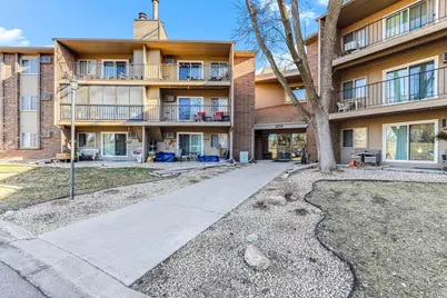 3850 Plymouth Boulevard #323, Plymouth, MN 55446 - Photo 2