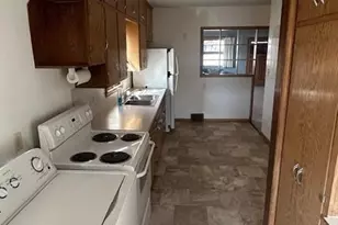 823 Columbus Ave, Westbrook, MN 56183 - Photo 8