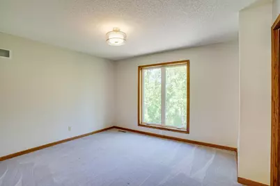 8973 Knoble Court, Eden Prairie, MN 55347 - Photo 32