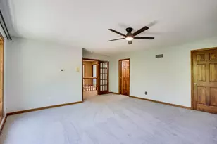 8973 Knoble Ct, Eden Prairie, MN 55347 - Photo 28
