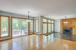8973 Knoble Ct, Eden Prairie, MN 55347 - Photo 16