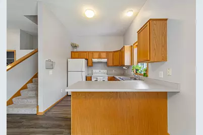 1313 Constitutional Drive, Northfield, MN 55057 - Photo 10