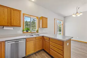 1313 Constitutional Dr, Northfield, MN 55057 - Photo 14
