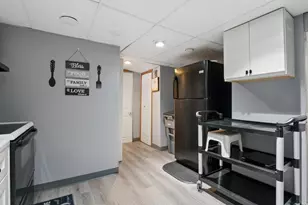 1665 Abell St, Saint Paul, MN 55117 - Photo 16