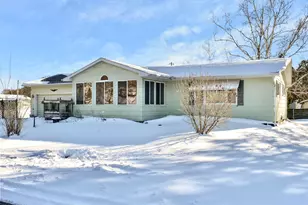 8650 Barb Ln, Winona, MN 55987 - Photo 1