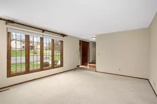 1592 Norwood Cir, Eagan, MN 55122 - Photo 12