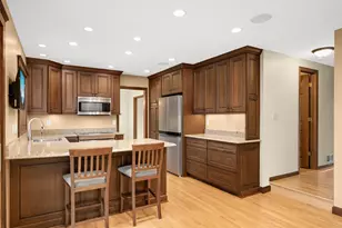 1592 Norwood Cir, Eagan, MN 55122 - Photo 4