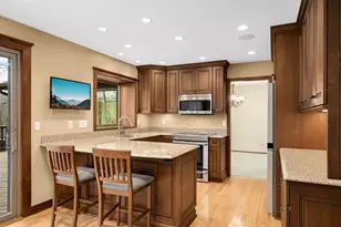 1592 Norwood Cir, Eagan, MN 55122 - Photo 20