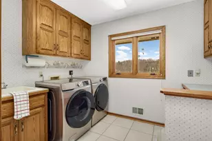 2031 Timberwood Dr, Chanhassen, MN 55317 - Photo 22