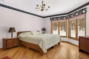 2031 Timberwood Dr, Chanhassen, MN 55317 - Photo 16