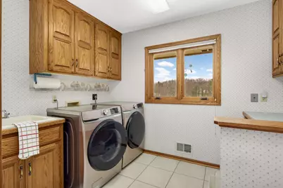 2031 Timberwood Drive, Chanhassen, MN 55317 - Photo 14