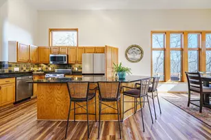 20881 Lake Ridge Dr, Prior Lake, MN 55372 - Photo 16