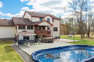 32126 Hornsby St NE, North Branch, MN 55056 - Photo 10