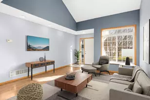 316 Creekside Dr, Buffalo, MN 55313 - Photo 2