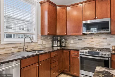 17153 72nd Avenue N #2806, Maple Grove, MN 55311 - Photo 12