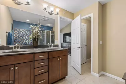 17153 72nd Avenue N #2806, Maple Grove, MN 55311 - Photo 22