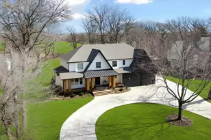 3141 Fairchild Ave, Wayzata, MN 55391 - Photo 1