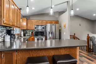 6356 11th St N, Oakdale, MN 55128 - Photo 26