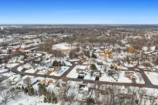 6356 11th St N, Oakdale, MN 55128 - Photo 2